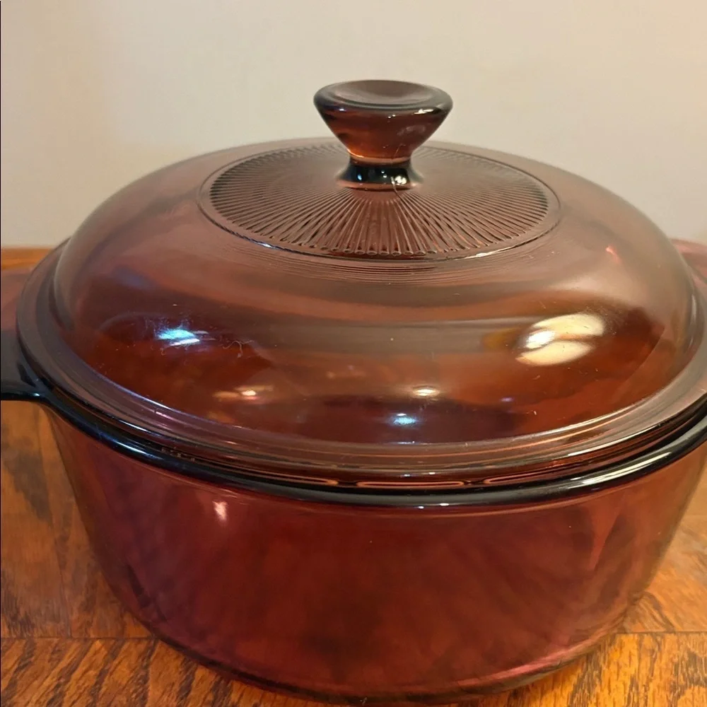 Vintage Pyrex / Corning Amethyst Purple Glass Casserole Bowl w/ Lid #1148 MCM